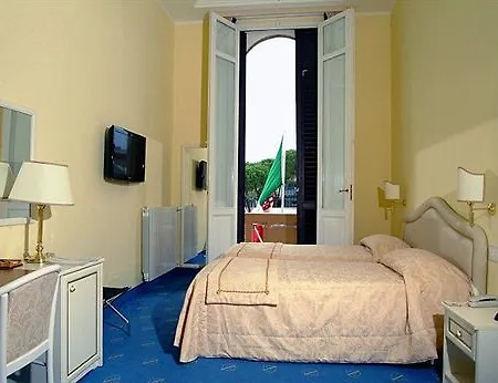 Navy Hotel 3*