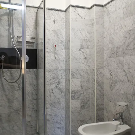 Hotel Navy Livorno